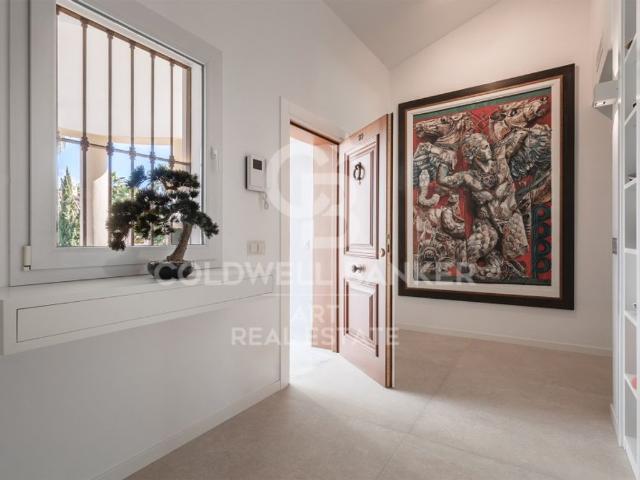 Dúplex en venta en Nueva Andalucía, Costa del Sol Occidental