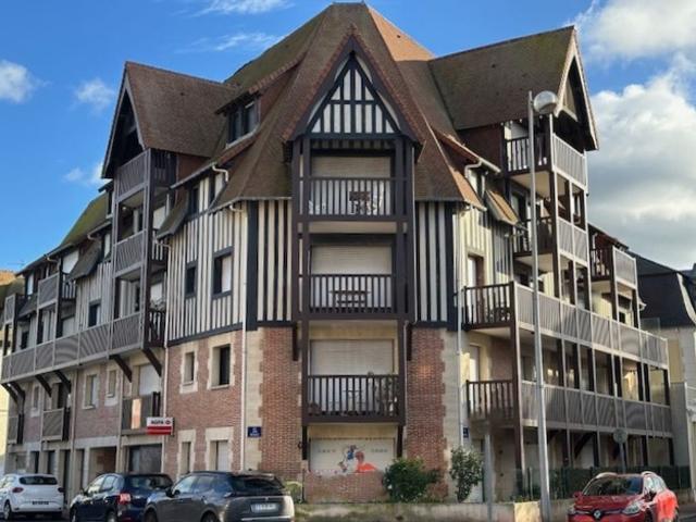 Duplex vente à Lisieux, Deauville
