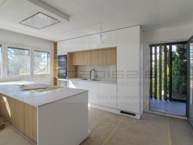 Duplex venda em Almada, Setúbal