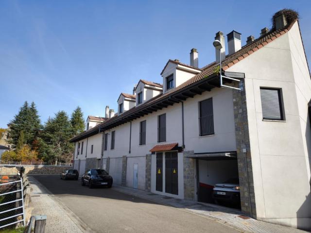 Dúplex en venta en Puebla De Lillo, Castilla y León