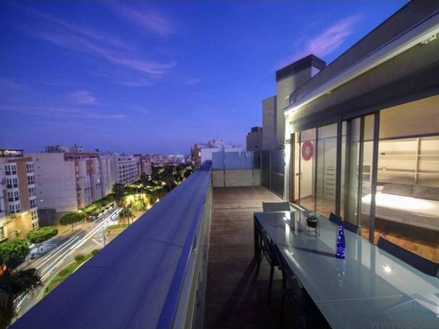 Dúplex en alquiler en Almería, Andalucía