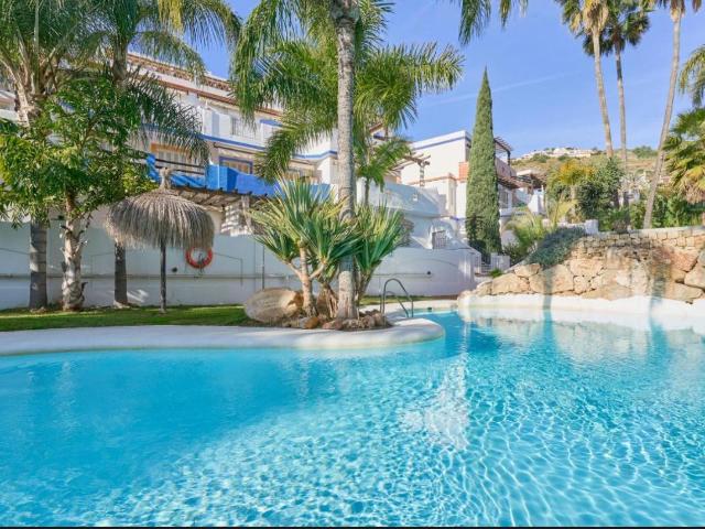 Dúplex en alquiler en Almuñécar, Urbanización Miramar