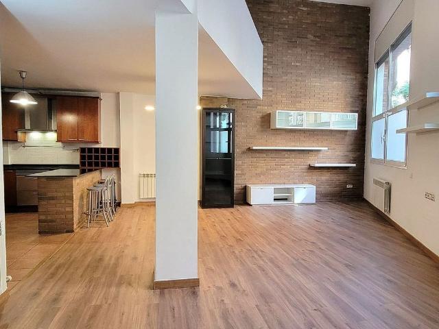 Dúplex en alquiler en Horta-Guinardó, Barcelonès