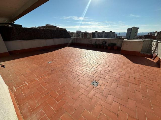 Dúplex en alquiler en Femades, Baix Llobregat