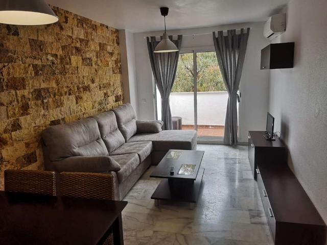 Casa en alquiler en La Sierrezuela, Benalmádena