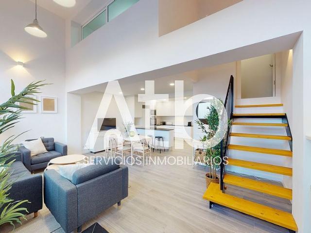 Dúplex en alquiler en Horta-Guinardó, Barcelonès