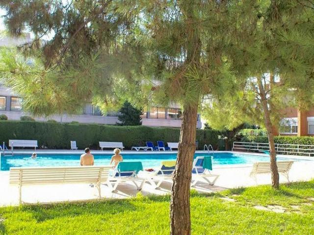 Dúplex en alquiler en Vilanova I La Geltrú, Ribes-Roges