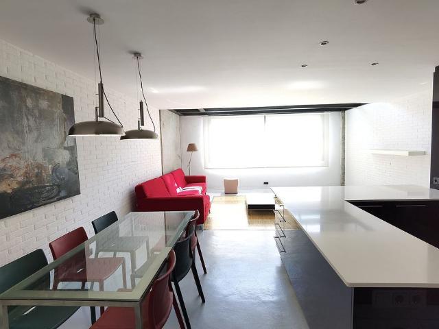 Dúplex en alquiler en Sant Martí, Barcelonès