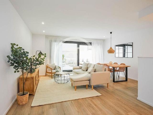 Dúplex en alquiler en Districte III, Barcelonès