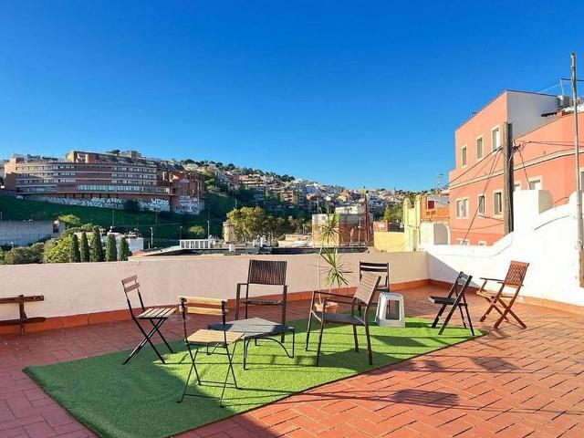 Dúplex en alquiler en el Poble-sec, Barcelona