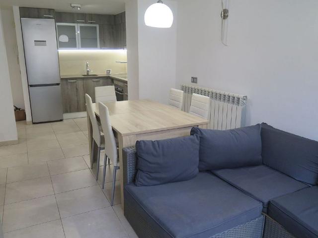 Dúplex en alquiler en Eixample, Girona