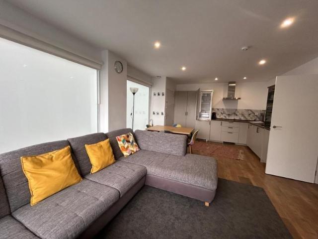 Dúplex en alquiler en Camas, Andalucía