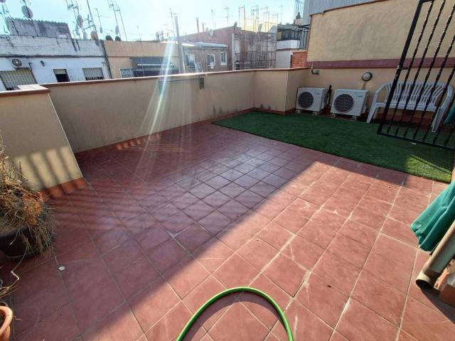 Dúplex en alquiler en Santa Coloma De Gramenet, Centre Dúplex en alquiler en Santa Coloma De Gramenet, Centre