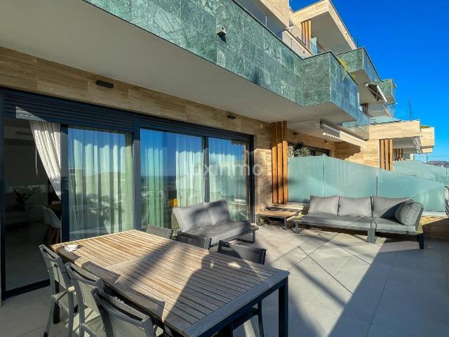 Dúplex en alquiler en Finestrat, Valencia