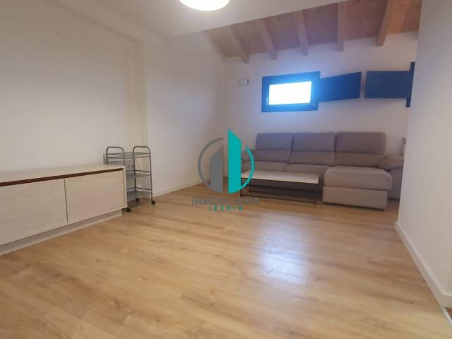 Dúplex en alquiler en Las Gaunas, Logroño