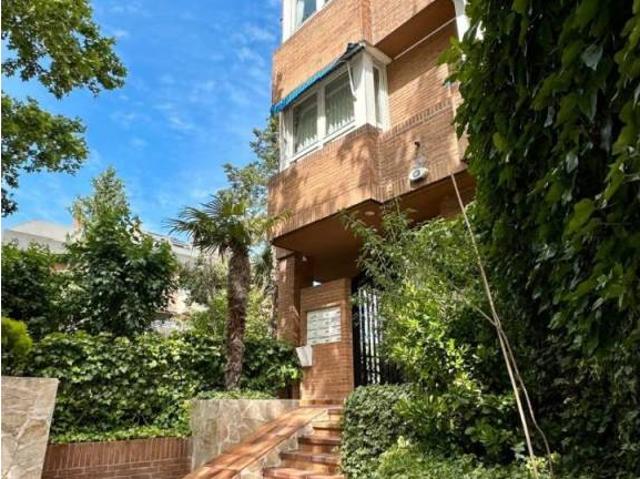 Dúplex en alquiler en Ciudad Lineal, Madrid