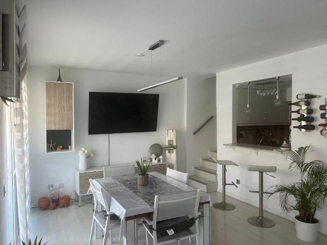 Dúplex en alquiler en Marbella, Miraflores