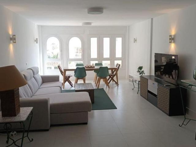 Dúplex en alquiler en Marbella, Elviria