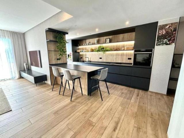 Dúplex en alquiler en Serrania, Marbella