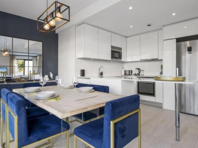 Dúplex en alquiler en El Vicario, Marbella