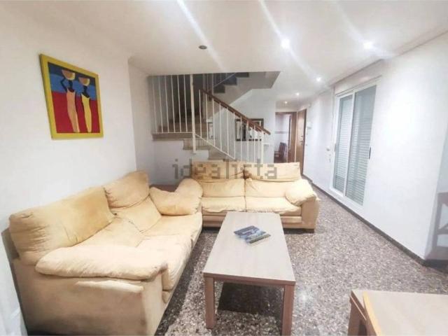Dúplex en alquiler en Massamagrell, València / Valencia