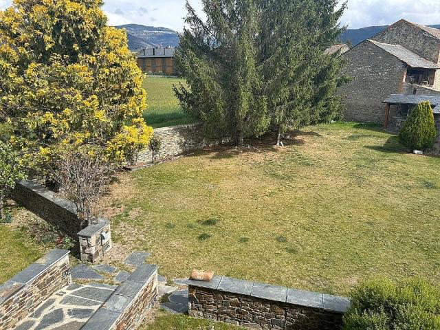 Dúplex en alquiler en Age, Cerdanya
