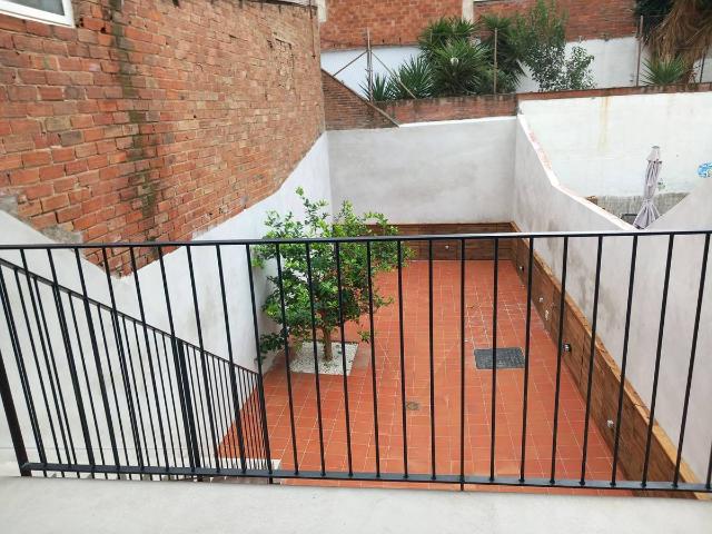 Dúplex en alquiler en Districte 1, Barcelonès