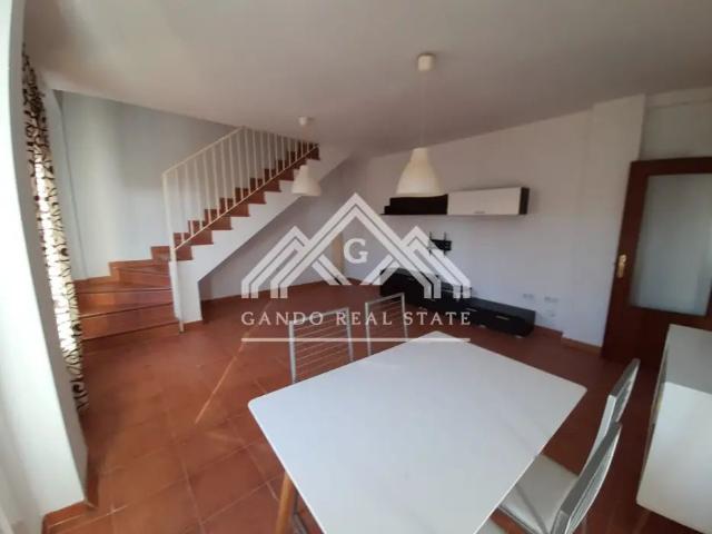Casa en alquiler en El Palmarillo, Dos Hermanas