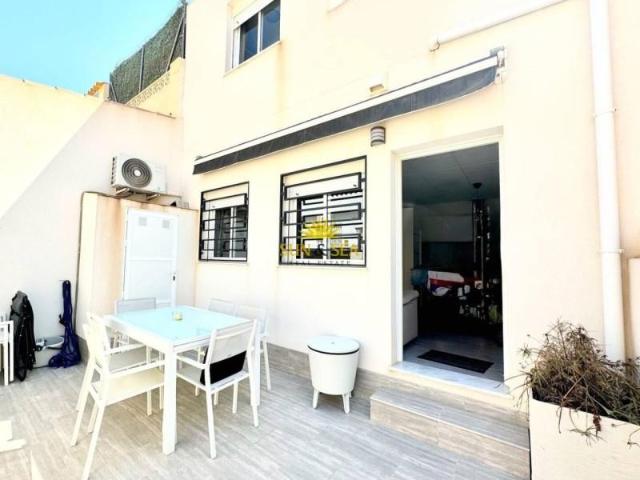 Dúplex en alquiler en San Fulgencio, Valencia