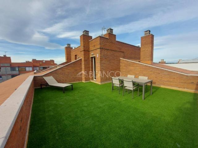 Dúplex en alquiler en Nucli Antic, Baix Llobregat