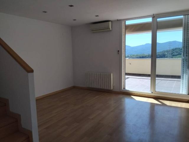 Dúplex en alquiler en Sant Llorenç D'hortons