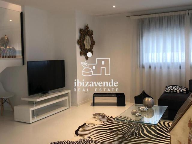 Dúplex en alquiler en Santa Eulalia Del Río, Cana Ventura