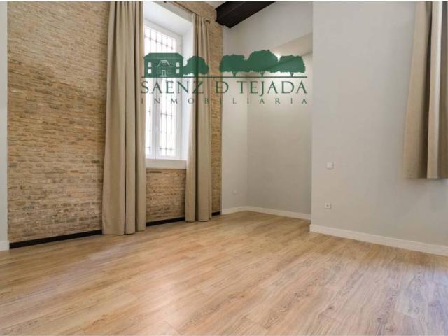 Dúplex en alquiler en Casco Antiguo, Sevilla
