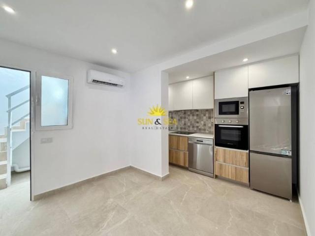 Dúplex en alquiler en Torrevieja, Centro