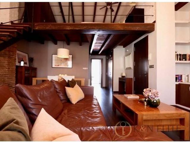 Dúplex en alquiler en Valencia, Eixample