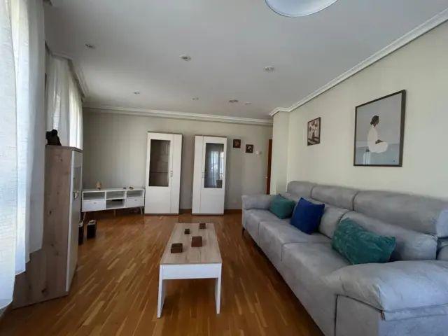 Casa en alquiler en Centro, León