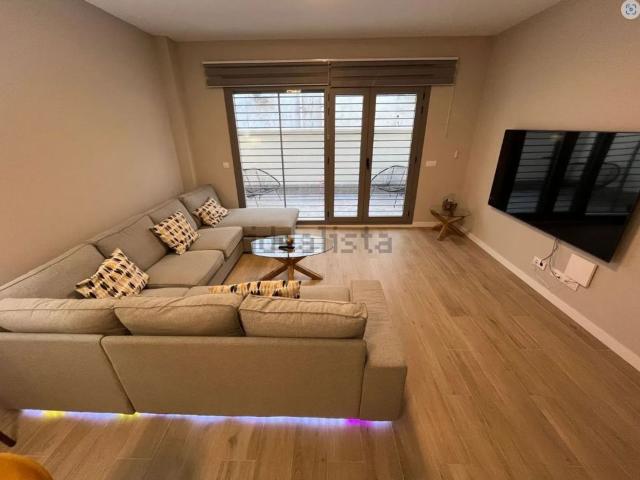 Dúplex en alquiler en Madrid, Pacífico