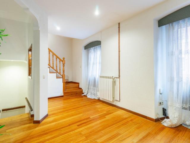 Ático en venta en Junigro (Trubia), Oviedo