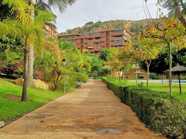 Dúplex en alquiler en Albufereta, l'Alacantí
