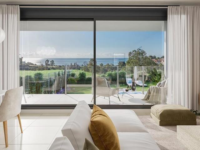 Dúplex en venta en La Perla-Torremuelle, Costa del Sol Occidental