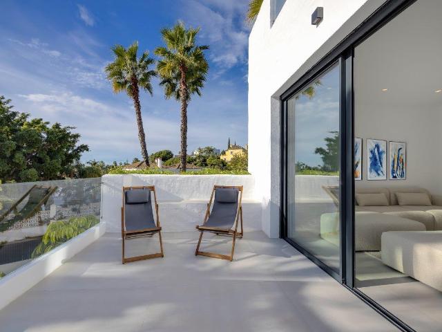 Dúplex en venta en Bel-Air, Estepona
