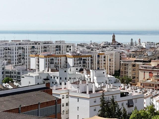 Dúplex en venta en Barriada Islas Canarias, Costa del Sol Occidental