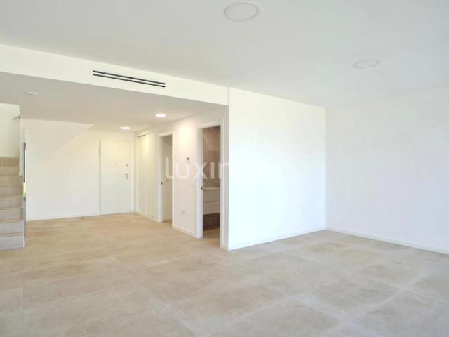 Dúplex en venta en la Marina Baixa, Valencia