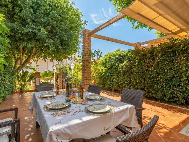 Piso en venta en Villa Blanca, Almería