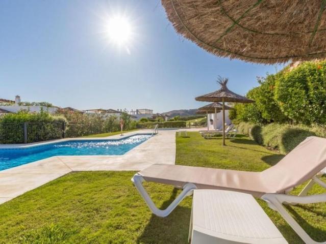 Dúplex en venta en Artola, Costa del Sol Occidental