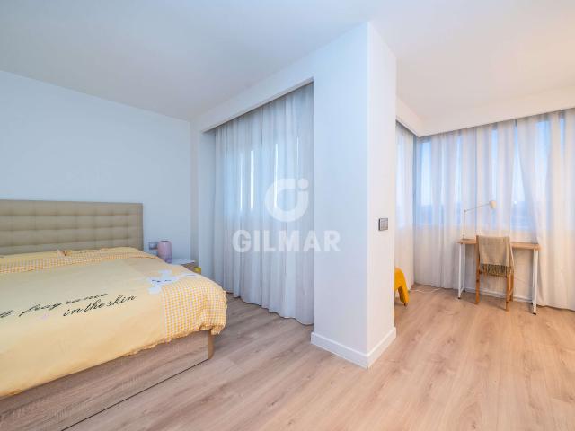 Dúplex en venta en Madrid, Mirasierra