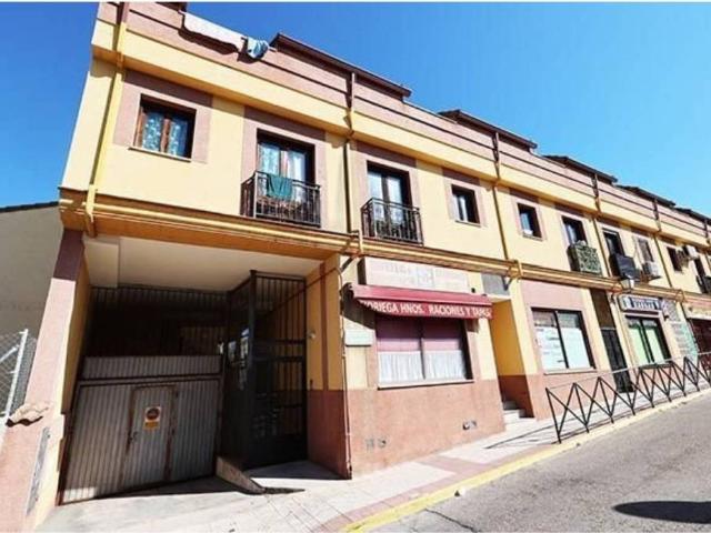 Dúplex en venta en Aldea Del Fresno, Madrid