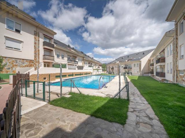 Dúplex en venta en Alpedrete, Madrid