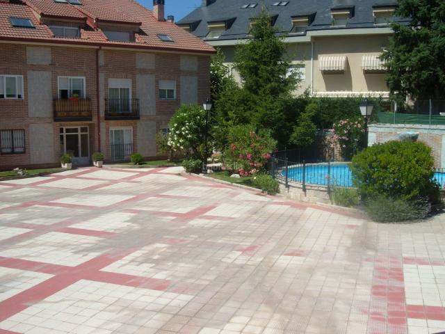 Dúplex en venta en Alpedrete, Madrid