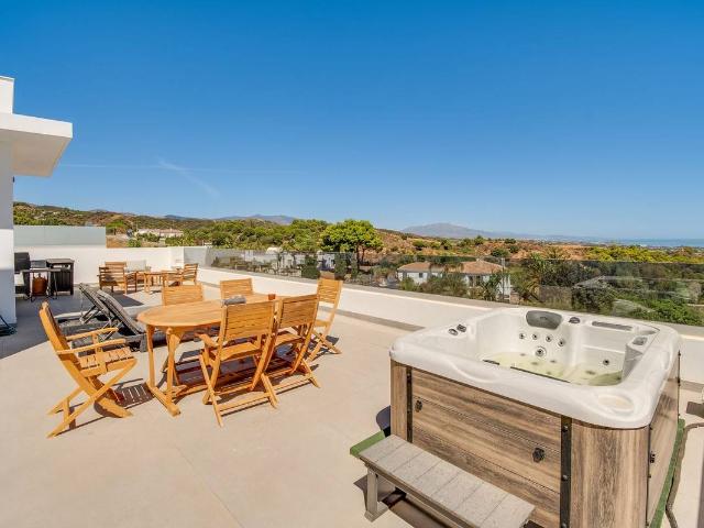 Dúplex en venta en Estepona, Barriada Blas Infante